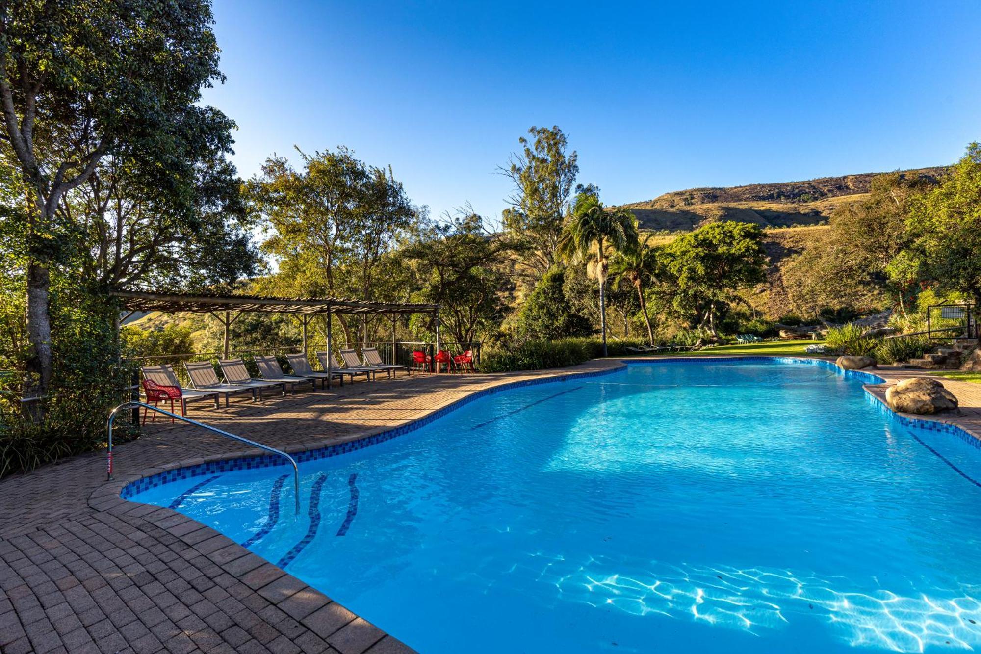 Cavern Resort & Spa Bergville Eksteriør bilde